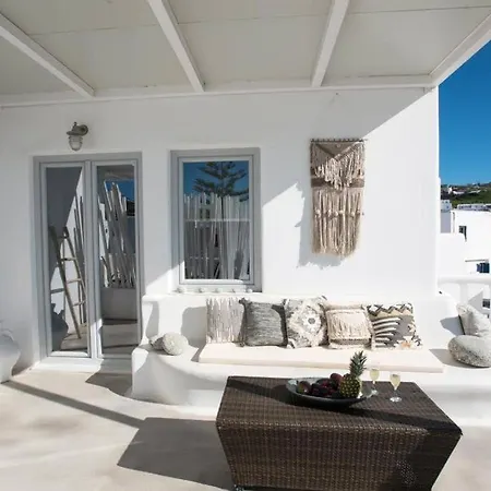 Aparthotel Jonaz Suites *